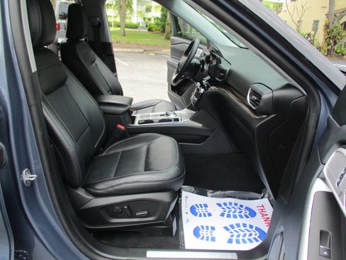 Used 2021 Ford Explorer Limited w/ Equipment Group 301A RWD image 36
