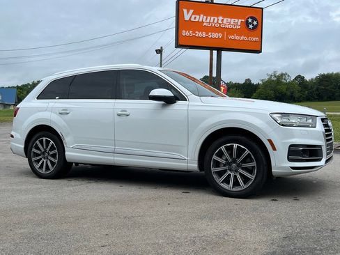 Used 2017 Audi Q7 3.0T Premium Plus w/ Premium Plus Package AWD/4WD image 1