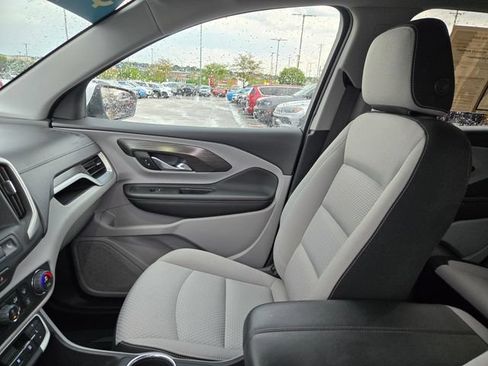 Used 2022 GMC Terrain SLE w/ Driver Convenience Package AWD/4WD image 26