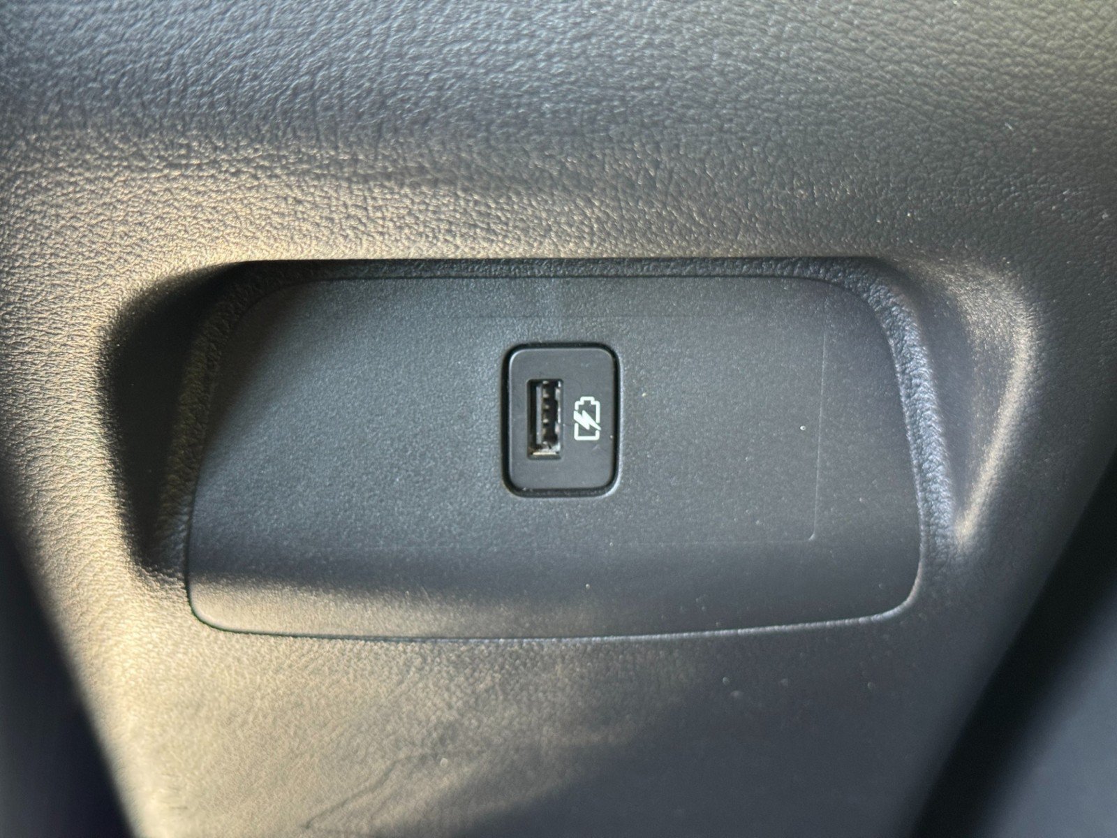 Used 2023 Nissan Sentra SV w/ All-Weather Package FWD image 28