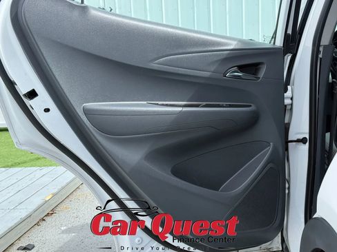 Used 2018 Chevrolet Bolt LT image 11