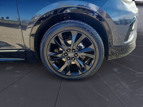 Used 2021 Chevrolet Blazer RS w/ Enhanced Convenience Package image 9