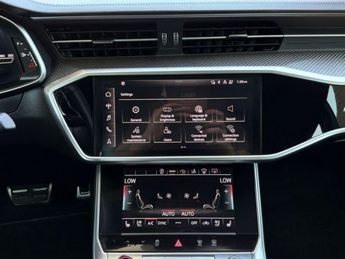 Used 2021 Audi RS 7 Sportback AWD/4WD image 52