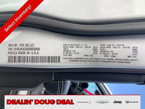 New 2025 Jeep Grand Cherokee L Laredo w/ Luxury Tech Group I image 32