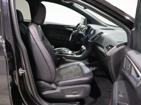 Used 2024 Ford Edge ST-Line AWD/4WD image 23