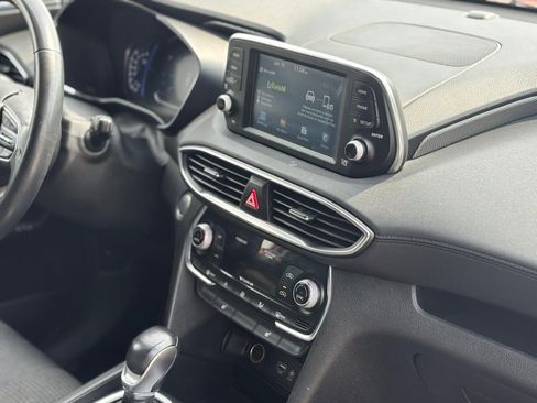 Used 2019 Hyundai Santa Fe SEL image 29