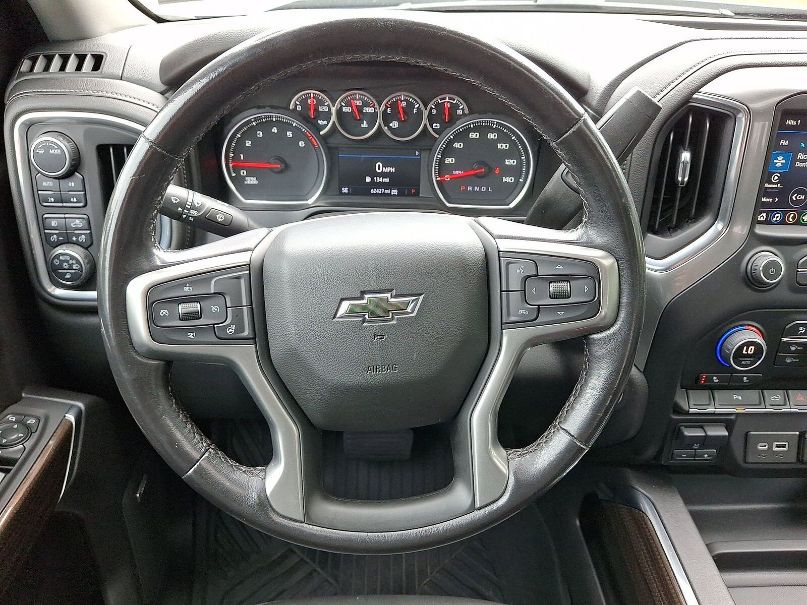 Used 2022 Chevrolet Silverado 1500 LT Trail Boss w/ LT Trail Boss Premium Package AWD/4WD image 16