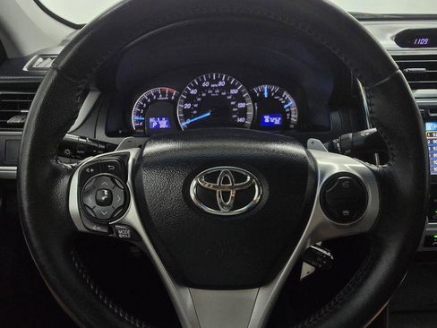 Used 2013 Toyota Camry SE FWD image 23