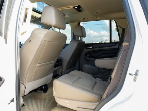 Used 2017 Chevrolet Tahoe LT w/ LT Signature Package RWD image 36