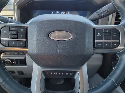 Used 2024 Ford F250 Limited image 24