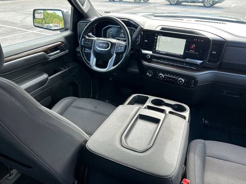 Used 2024 GMC Sierra 1500 SLE RWD image 10