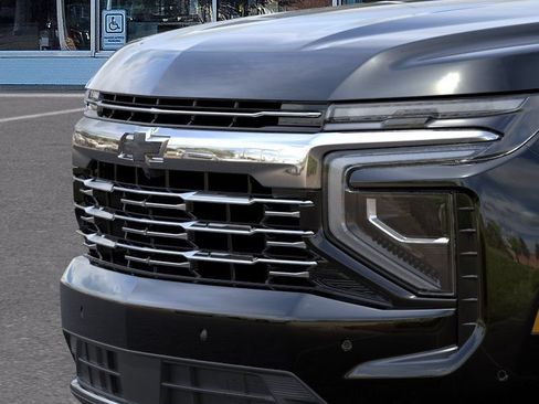 New 2026 Chevrolet Tahoe Premier w/ Sun And Tow Package AWD/4WD image 13