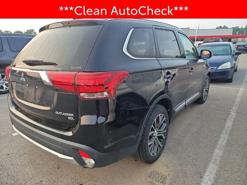 Used 2018 Mitsubishi Outlander SEL AWD/4WD image 4