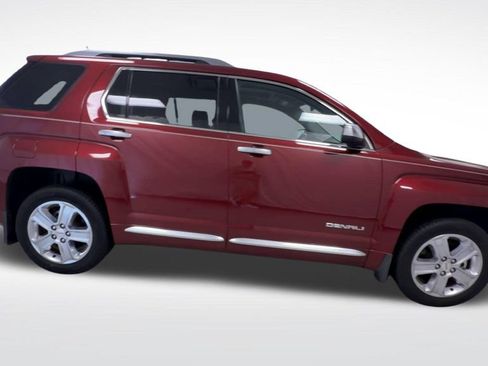 Used 2016 GMC Terrain Denali FWD image 9