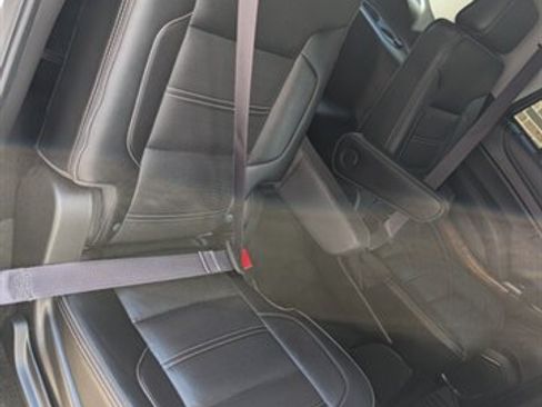 Used 2016 GMC Yukon Denali w/ Open Road Package AWD/4WD image 33