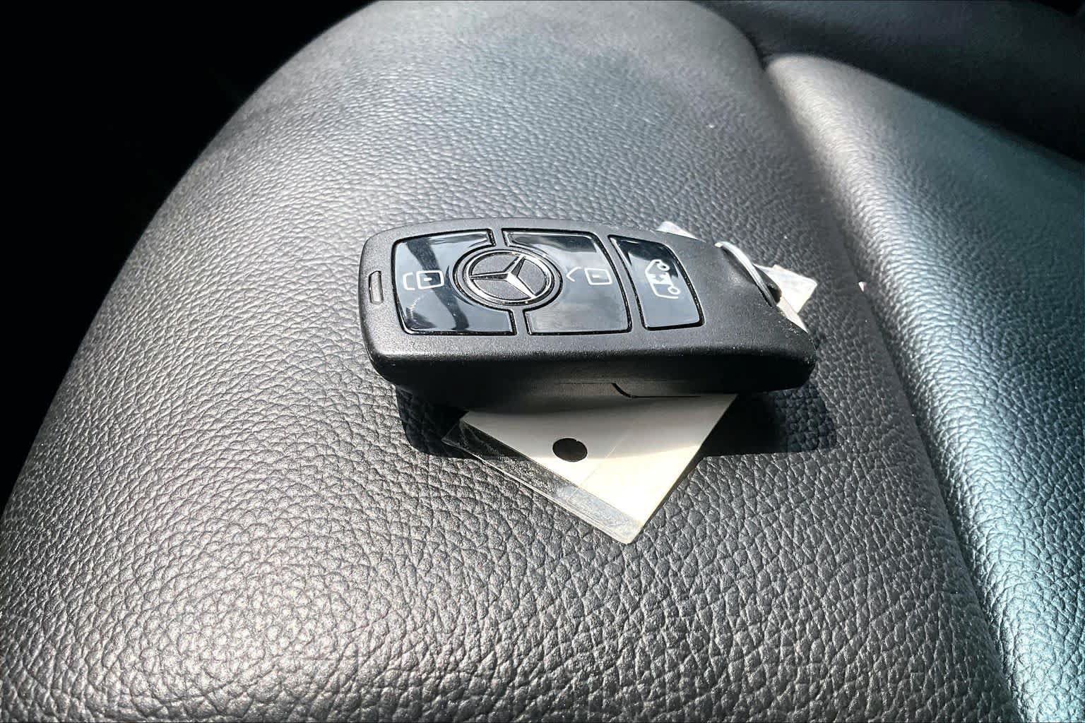 Used 2023 Mercedes-Benz Sprinter 1500 image 15