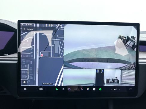 Used 2023 Tesla Model X image 8