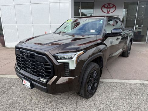 Certified 2025 Toyota Tundra Limited w/ TRD Off-Road Package AWD/4WD image 4