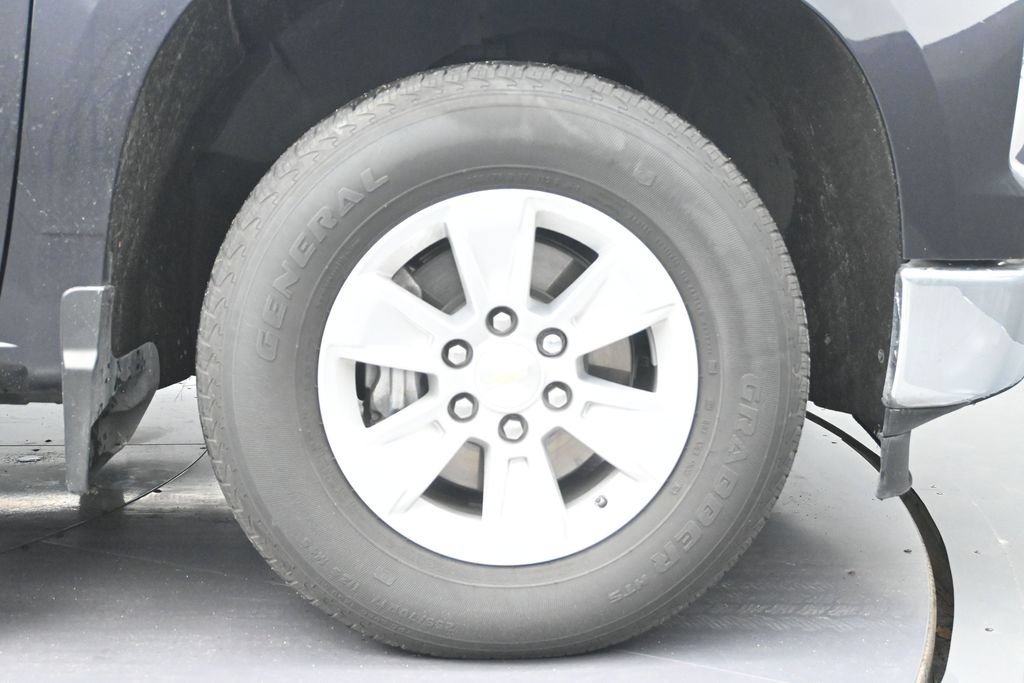 Used 2023 Chevrolet Silverado 1500 LT RWD image 9