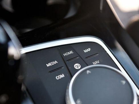 Used 2022 BMW X3 xDrive30i w/ M Sport Package 2 image 30