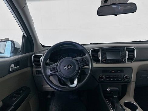 Used 2017 Kia Sportage LX image 20