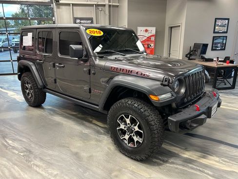 Used 2018 Jeep Wrangler Unlimited Rubicon image 29