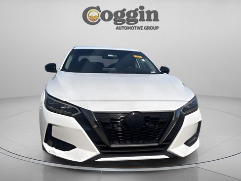 Used 2021 Nissan Sentra SR w/ SR Premium Package image 29