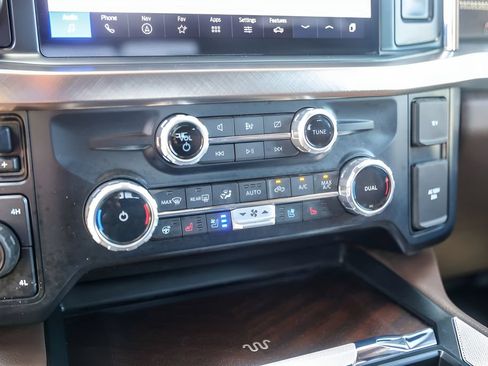 Used 2023 Ford F250 King Ranch w/ Chrome Package AWD/4WD image 19