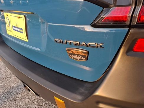 Used 2022 Subaru Outback Wilderness AWD/4WD image 7