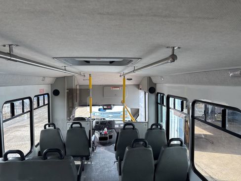 Used 2019 Ford E-450 and Econoline 450 Super Duty w/ Shuttle Bus Prep Package image 15