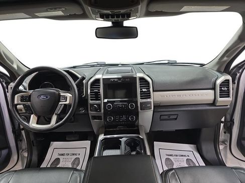 Used 2018 Ford F250 Lariat w/ Lariat Ultimate Package AWD/4WD image 13