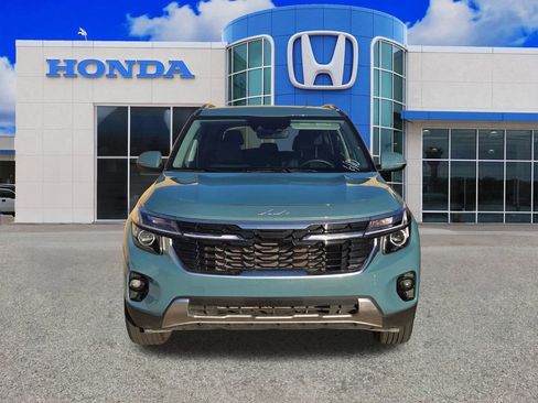 Used 2026 Kia Seltos EX FWD image 16