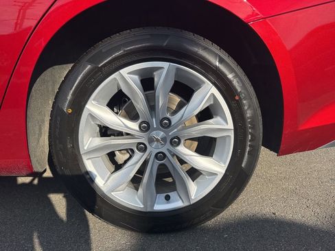 Used 2024 Chevrolet Malibu LT image 27