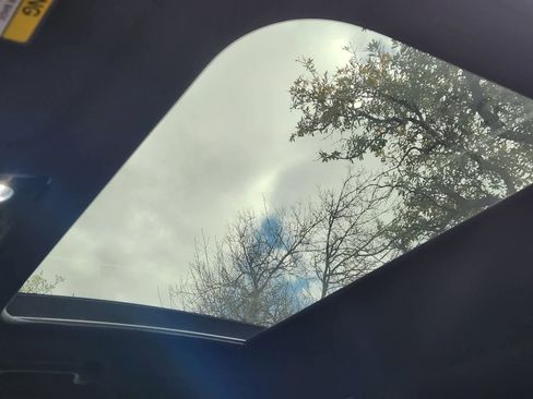 Used 2023 Kia K5 GT-Line image 25