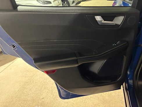 Used 2023 Ford Escape Active w/ Tech Pack #2 image 12