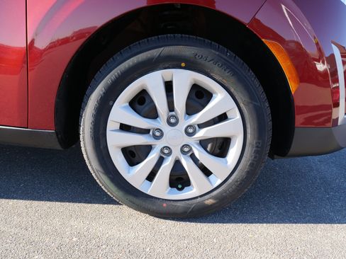 Used 2023 Kia Soul LX image 10