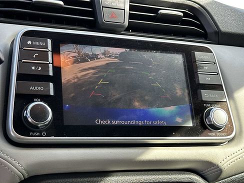 Used 2020 Nissan Versa SV image 22