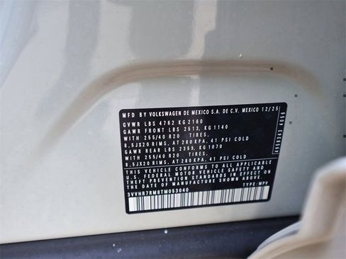 New 2026 Volkswagen Tiguan SE R-Line image 32