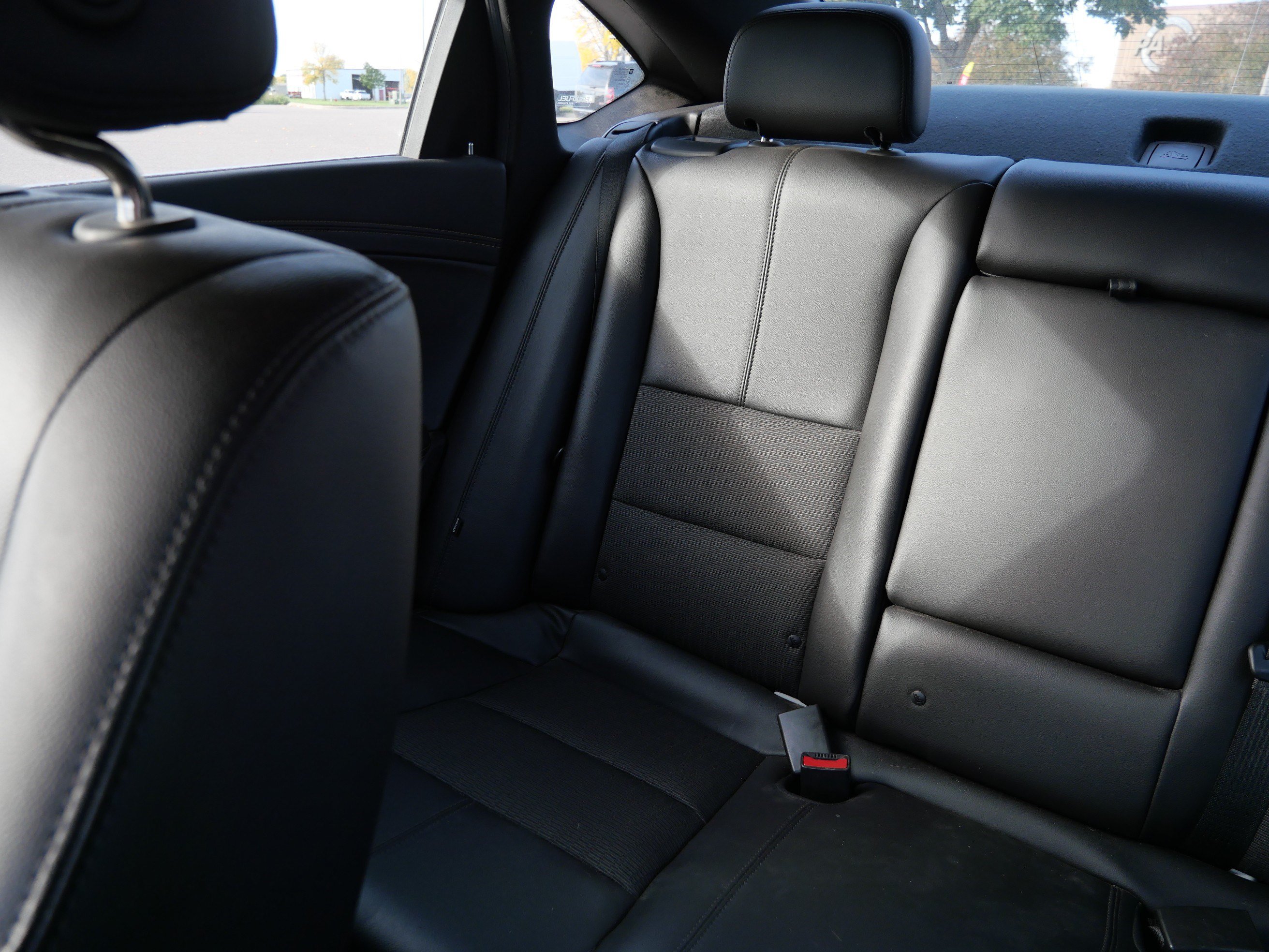 Used 2016 Chevrolet Impala LT w/ Convenience Package FWD image 12