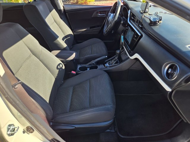 Used 2017 Toyota Corolla iM w/ Carpet Mat Package FWD image 15