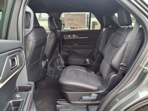 New 2026 Ford Explorer ST AWD/4WD image 26