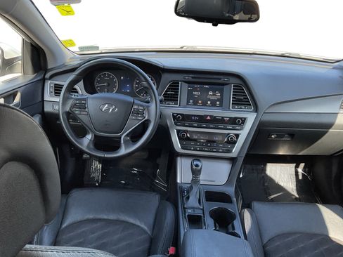 Used 2016 Hyundai Sonata Sport w/ Option Group 02 FWD image 14