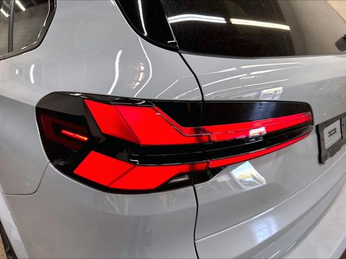 Used 2025 BMW X5 M Competition w/ Executive Package AWD/4WD image 31