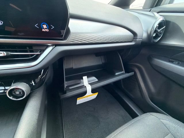 New 2026 Chevrolet Equinox EV LT FWD image 40