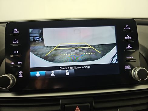 Used 2022 Honda Accord Sport image 28