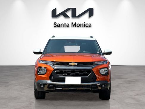 Used 2023 Chevrolet TrailBlazer ACTIV w/ Sun and Liftgate Package FWD image 9