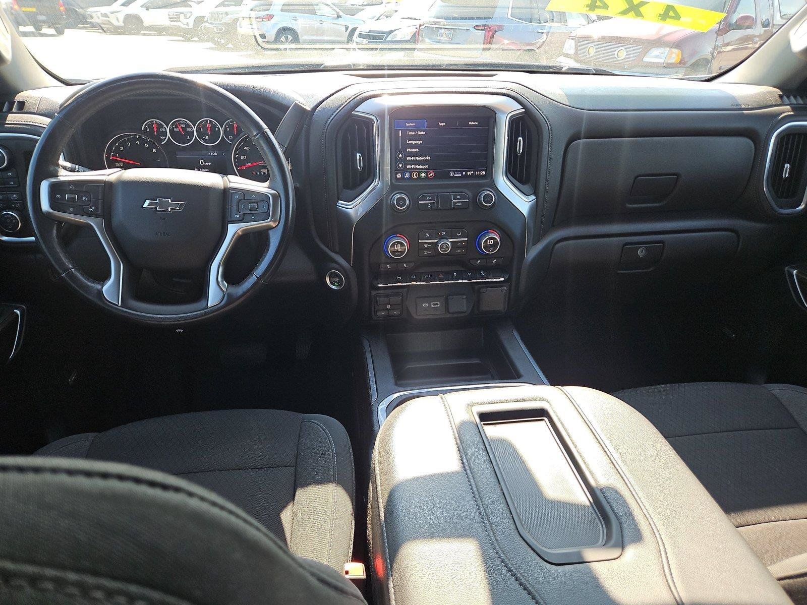 Used 2022 Chevrolet Silverado 1500 RST AWD/4WD image 9