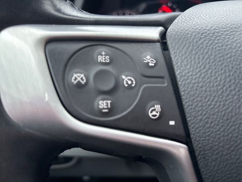 Used 2022 GMC Terrain SLT image 35