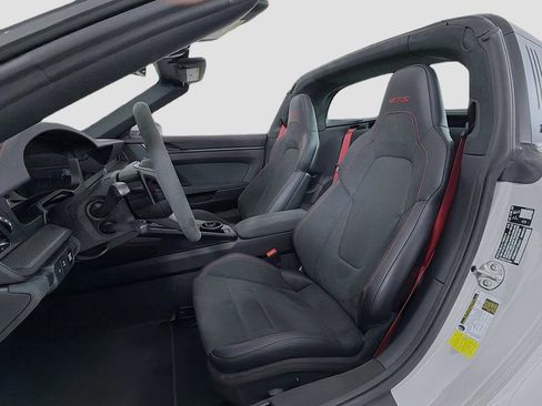 Used 2026 Porsche 911 Targa 4 GTS AWD/4WD image 5