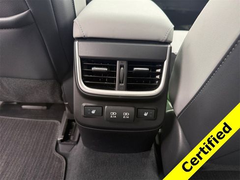 Used 2022 Subaru Legacy Limited image 29